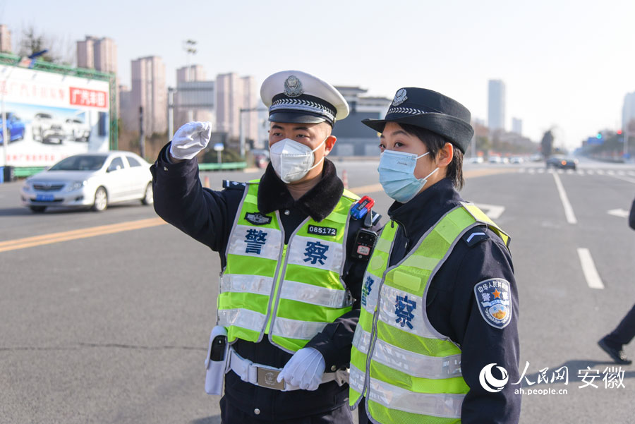 新春走基层 | 高速警营里的特殊客人